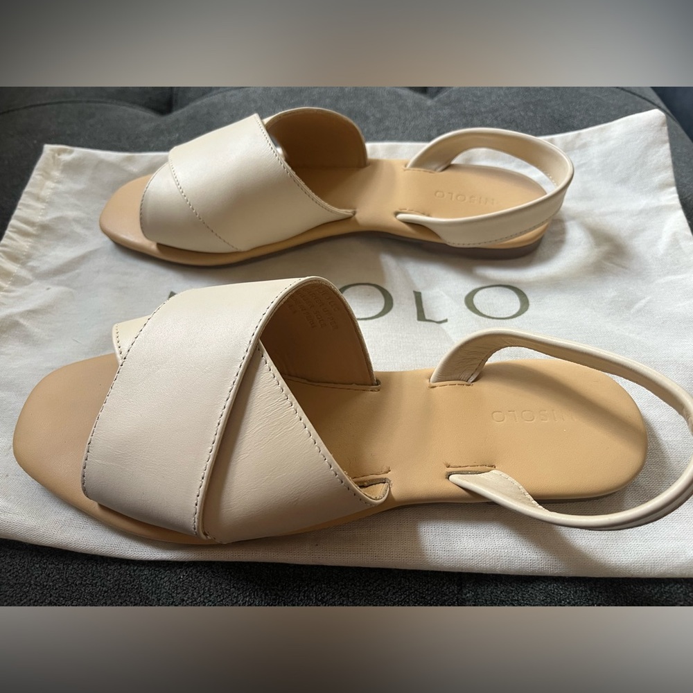 Nisolo All-Day Cross Strap Sandals Neutral Cream Summer Vacation Size 8.5
